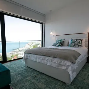 Spacious Luxury With A Great View, Funchal, Free Wifi And Parking Funchal (Madeira)